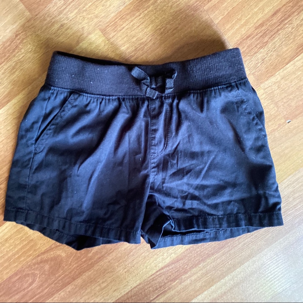 GIRL’S SHORTS - Picture 2 of 4
